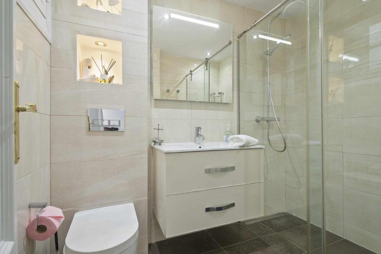 Apartment Marti Barcelona Eksteriør billede